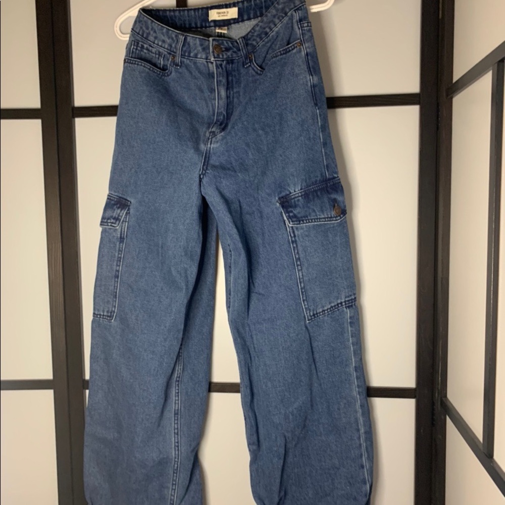 HIGH Waisted Skater Girl Jeans 👖